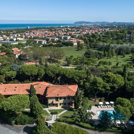 Residenze Al Colle Dei Pini Aparthotel Riccione Buitenkant foto