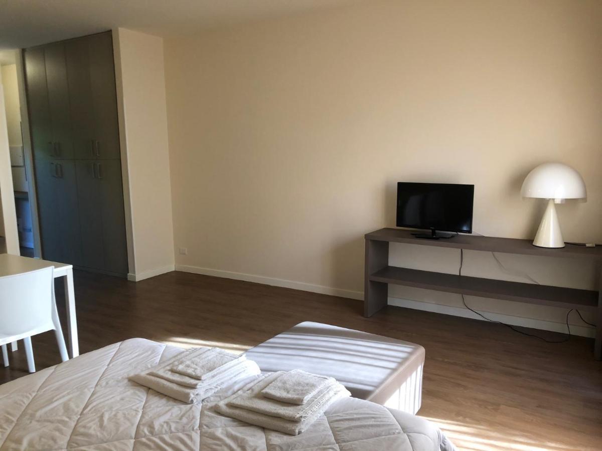 Residenze Al Colle Dei Pini Aparthotel Riccione Buitenkant foto