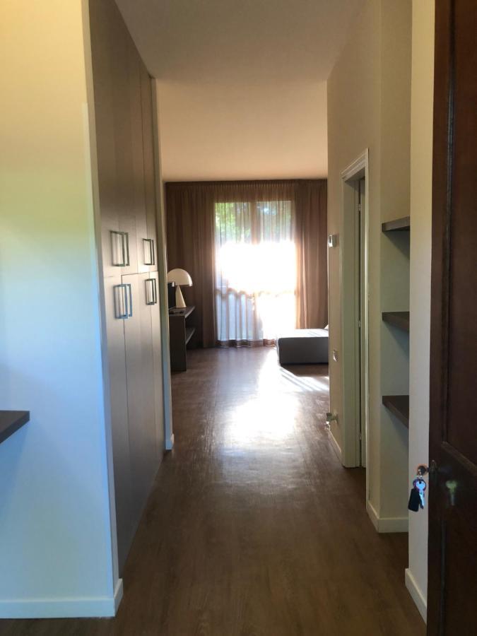 Residenze Al Colle Dei Pini Aparthotel Riccione Buitenkant foto