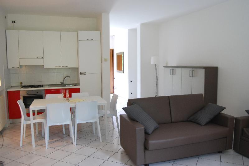 Residenze Al Colle Dei Pini Aparthotel Riccione Buitenkant foto