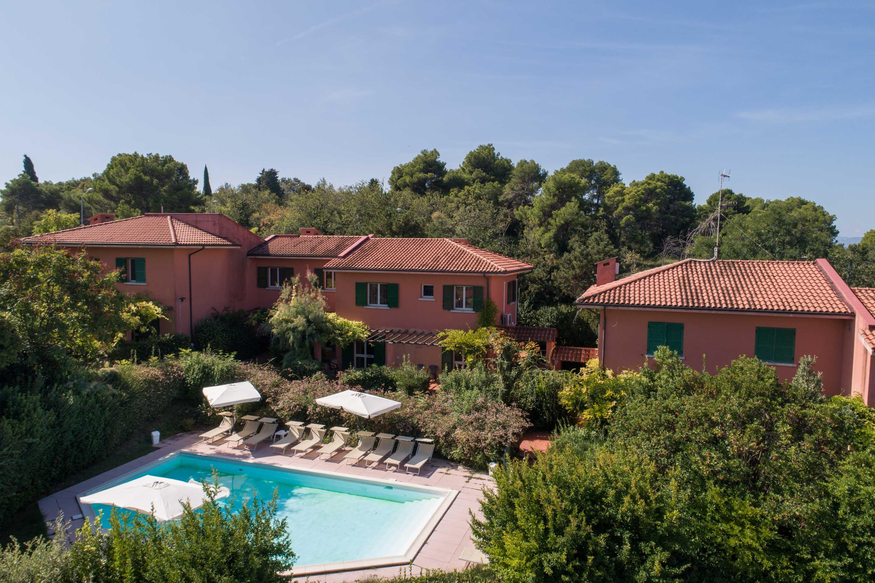 Residenze Al Colle Dei Pini Aparthotel Riccione Buitenkant foto