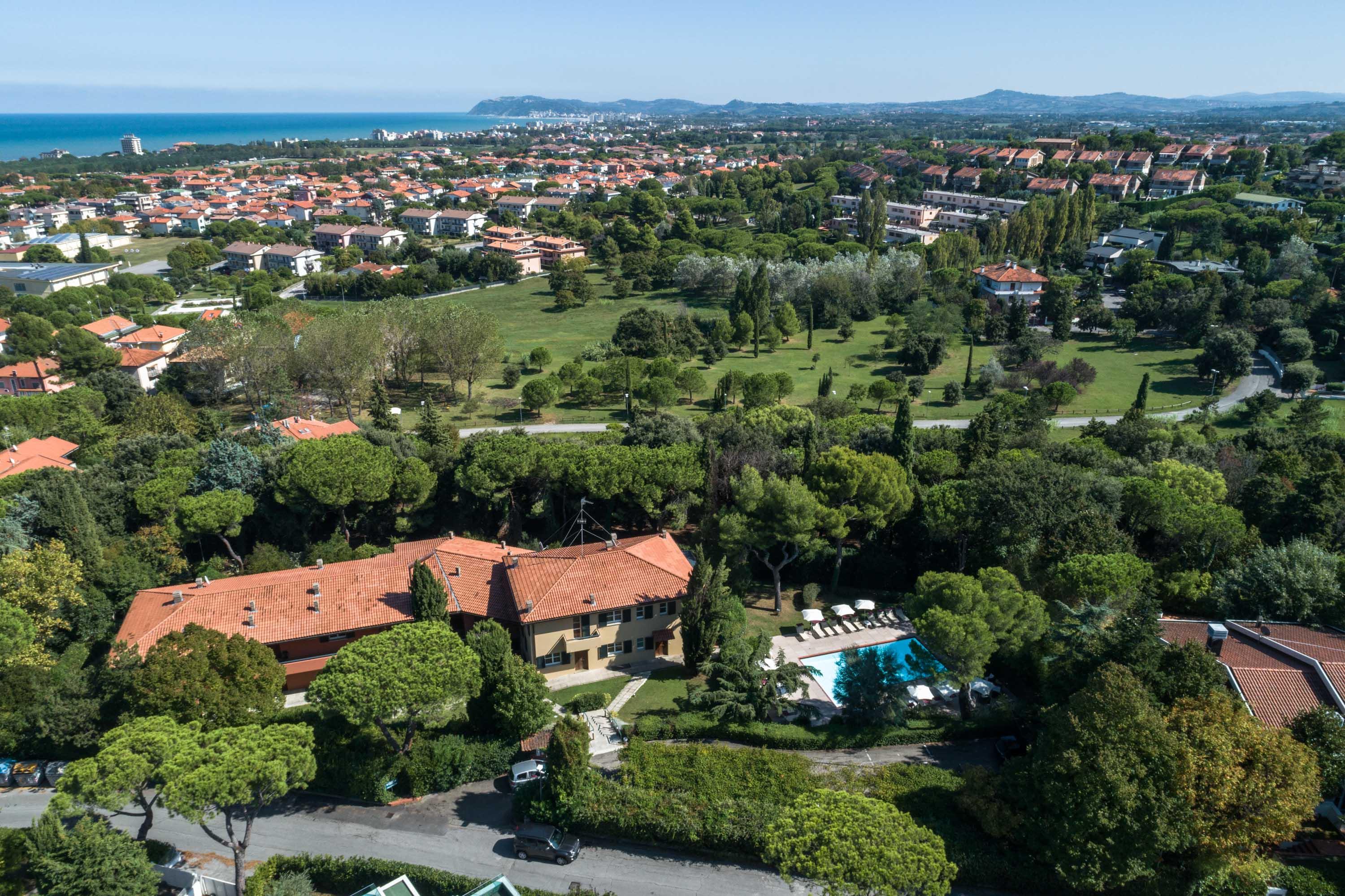 Residenze Al Colle Dei Pini Aparthotel Riccione Buitenkant foto