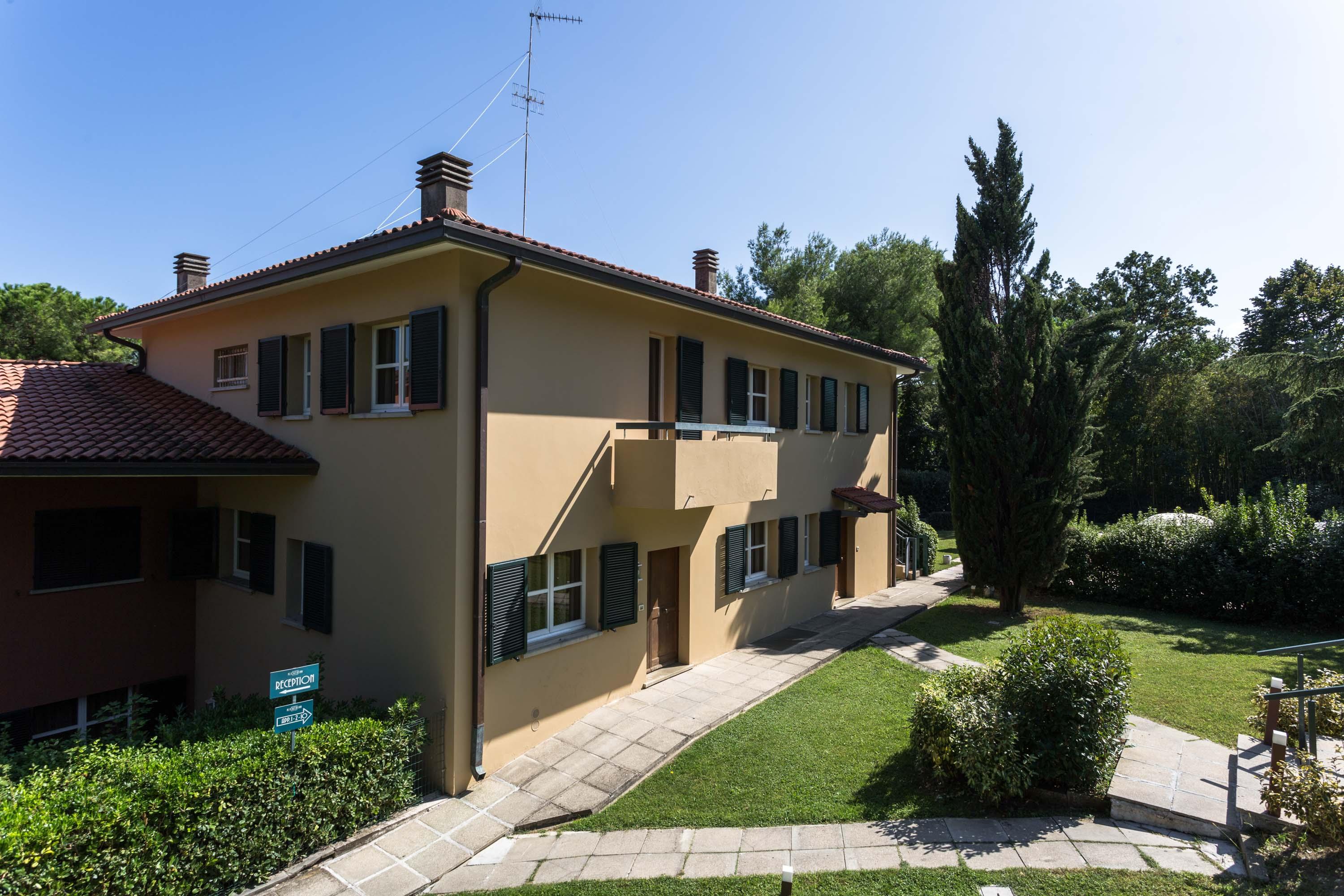 Residenze Al Colle Dei Pini Aparthotel Riccione Buitenkant foto