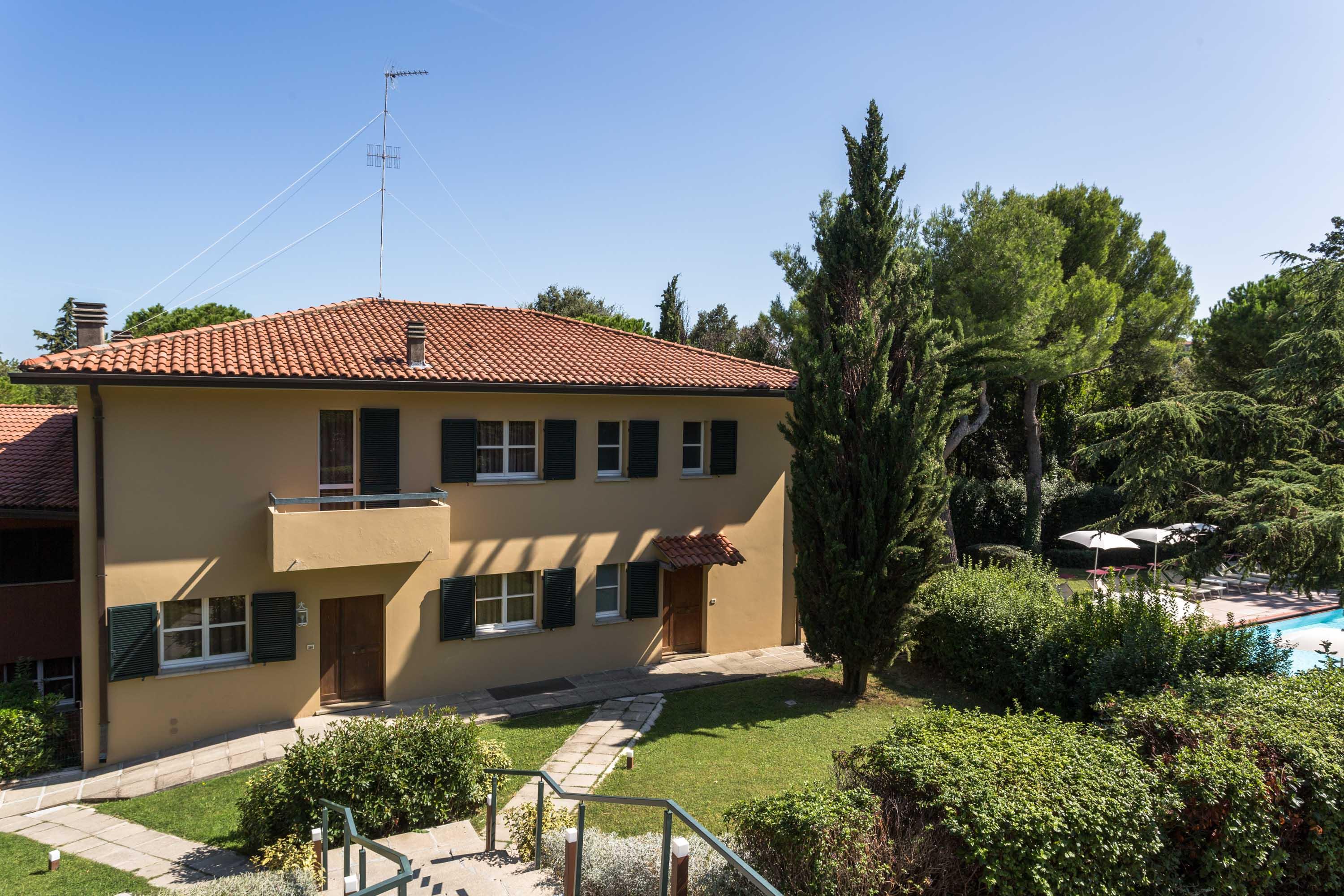 Residenze Al Colle Dei Pini Aparthotel Riccione Buitenkant foto
