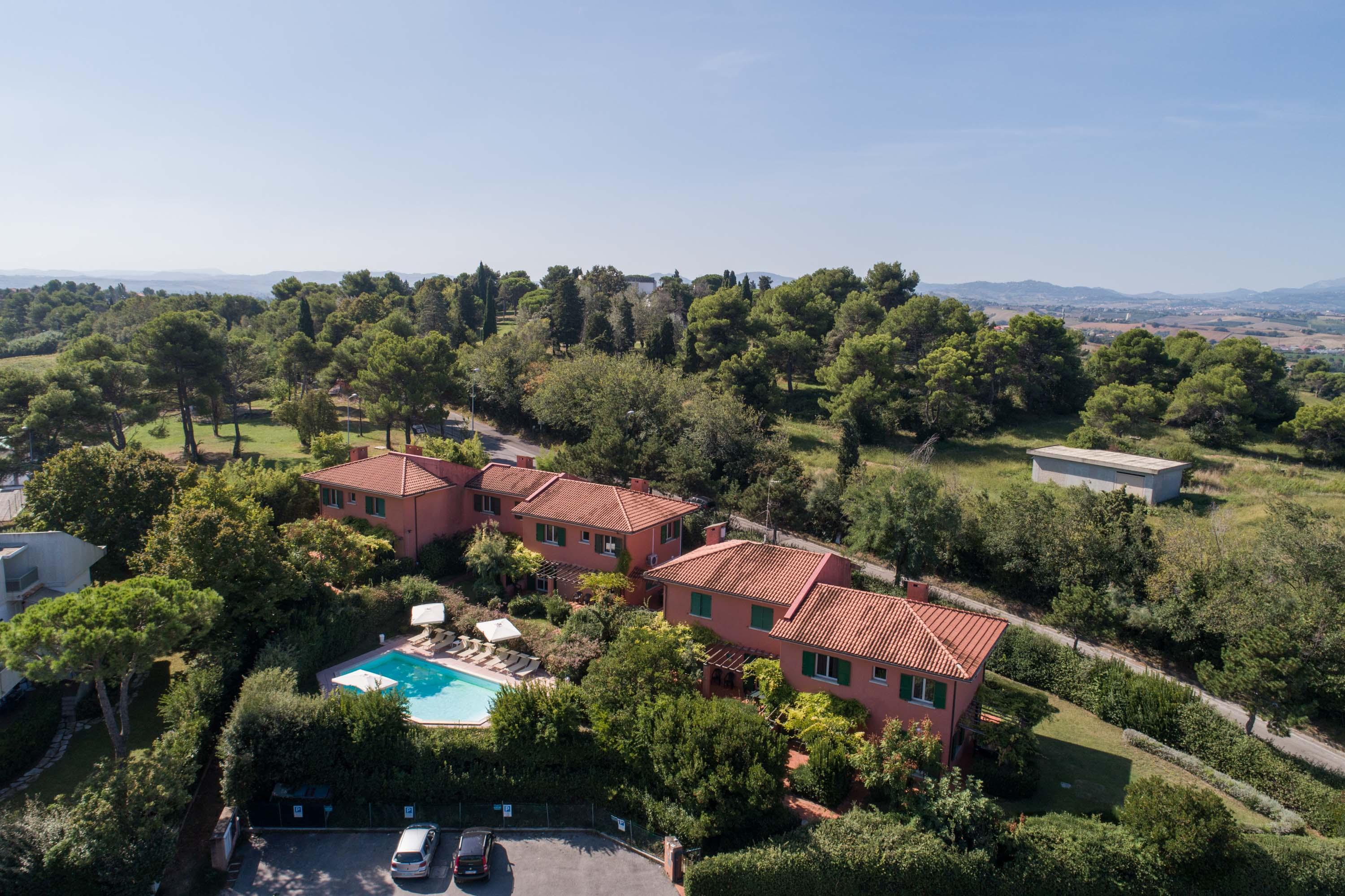 Residenze Al Colle Dei Pini Aparthotel Riccione Buitenkant foto
