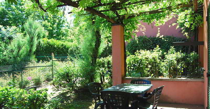 Residenze Al Colle Dei Pini Aparthotel Riccione Buitenkant foto